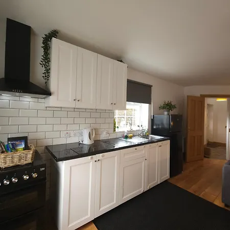 Holiday In The Heart Of Kerry Castlemaine Exterior photo
