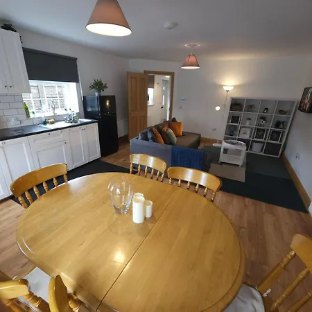 Holiday In The Heart Of Kerry Castlemaine Exterior photo